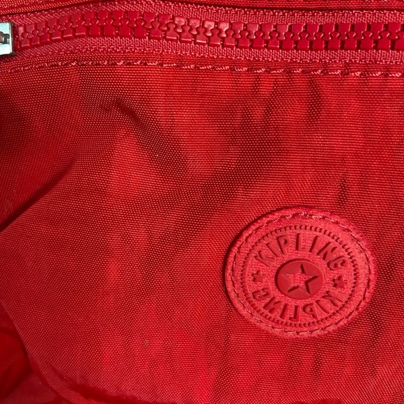Kipling Gabbie Medium Size Shoulder Bag Escape Red - Picture 3 of 10